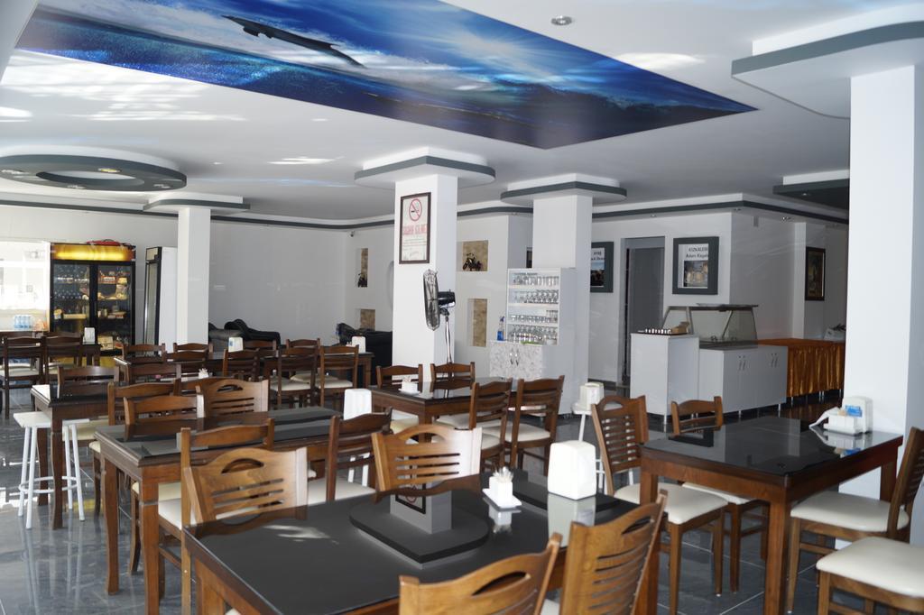Delfin Hotel Kizkalesi Buitenkant foto